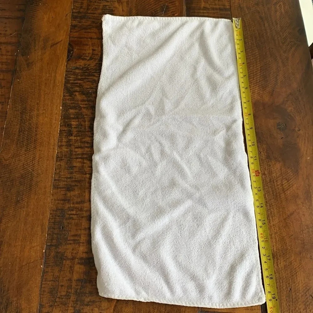 Set of 5 White Ultra Absorbent Soft Hand Face Gym Guest Towels 20”x10” Reusable